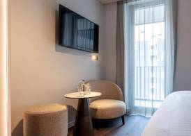 The CORNR Hotel 4