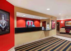 MainStay Suites Rochester South Mayo Clinic 5