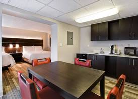 Holiday Inn Express & Suites Allentown-Dorney Park Area by IHG 5