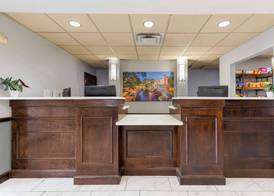 Best Western Medical Center North Inn & Suites Near Six Flags 3