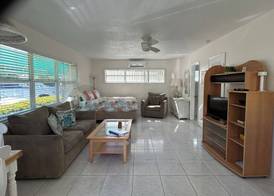 Bahama Beach Club Pompano - Boutique Studios & Apartments close to beach with heated pool 5