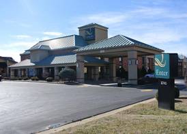 Quality Inn & Suites North 4