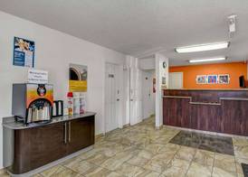 Motel 6 Charles Town, WV 4