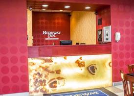 Rodeway Inn MacArthur Airport 3