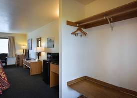 Cap Sante Inn 5