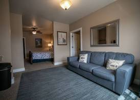 Nauvoo Temple House Hotel 3