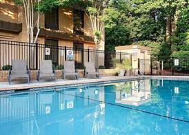 Best Western Plus Cary Inn - NC State 3