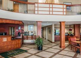 Quality Inn Castleton 4