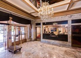 Gaslamp Plaza Suites 2