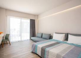 Gennadi Seaside Resort 3