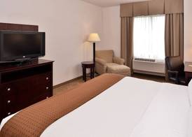 Holiday Inn MADISON AT THE AMERICAN CENTER by IHG 4