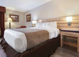 SureStay Plus by Best Western Tarboro-Kingsboro 4