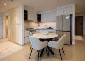 Maison Privee - Elegant Urban Stay Just Steps from Burj Khalifa 5