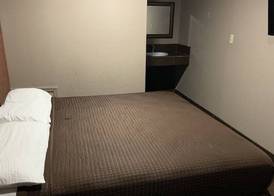 Royal Relax Inn 3