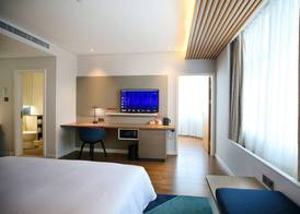 Holiday Inn Express Chengdu North Railway Station by IHG 4