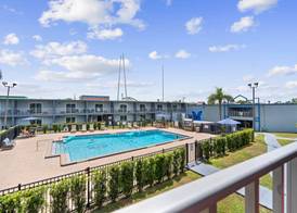 Celebration Suites 5