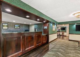 Econo Lodge Helen 5