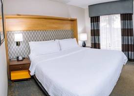 Holiday Inn & Suites STOCKBRIDGE/ATLANTA I-75 by IHG 3