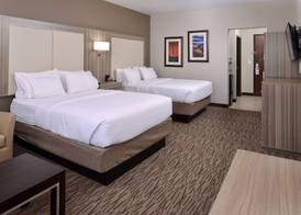 Holiday Inn Express & Suites WILLIAMS by IHG 4