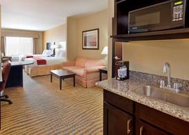 Holiday Inn Express & Suites GALLUP EAST by IHG 3