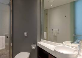 Protea Hotel Fire & Ice by Marriott Cape Town 3