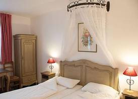 The Originals Boutique, Hôtel La Ferme du Pape, Eguisheim 4