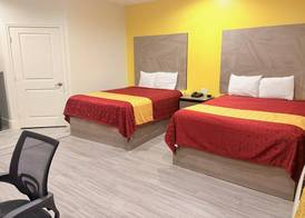 Americas Best Value Inn Houston Veterans Memorial 4