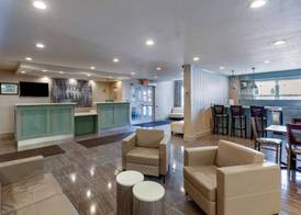 Best Western Plus Woodstock Inn & Suites 2