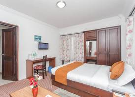 Fuji Hotel 5