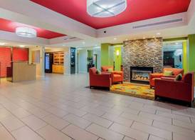 La Quinta by Wyndham Elkview - Charleston NE 3