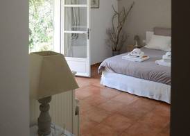La Bastide De L'aube Chambre d hôtes 4