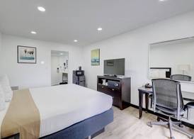 Hotel Ash&9th 5