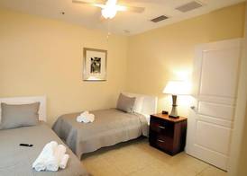 John's Pass Hotel - Fully Remote Check In 5