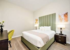 Vista Cay Resort by Millenium at Universal Blvd. 5