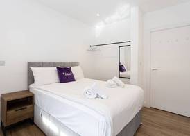 Pillo Rooms Apartments- Manchester Arena 4