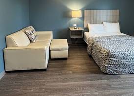 WoodSpring Suites Jacksonville Orange Park 5