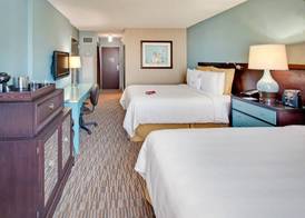 Crowne Plaza LOMBARD DOWNERS GROVE by IHG 5