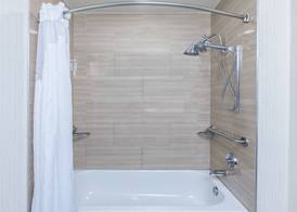 Holiday Inn Express & Suites HOUSTON EAST by IHG 5