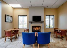 Days Inn by Wyndham Perrysburg Toledo 5