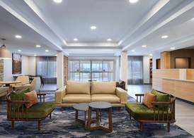 Fairfield Inn and Suites by Marriott Winchester 2