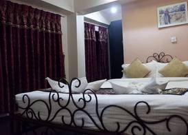 Cosy Hotel 5
