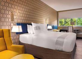 GLo Hotel Asheville-Blue Ridge Parkway 4