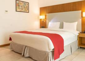 Star Land Hotel Bastos 4