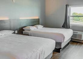 Casablanca Inn on The Beach 3