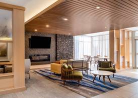 Fairfield Inn & Suites Minneapolis North 3