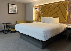 The Wander Hotel by Wyndham 2