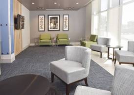 Holiday Inn Express & Suites ORLANDO SOUTHEAST by IHG 4