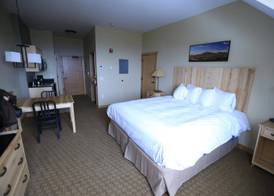 Burke Mountain Hotel 3