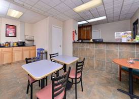 Econo Lodge Killeen near Fort Hood 2