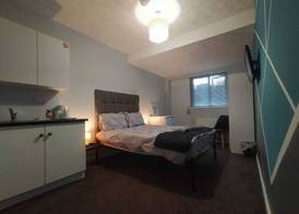 Bankwell Guest House 3